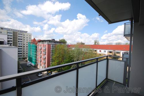 Balkon und Ausblick ähnlich